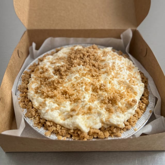 9" Pineapple Cream Pie (Eleanor).